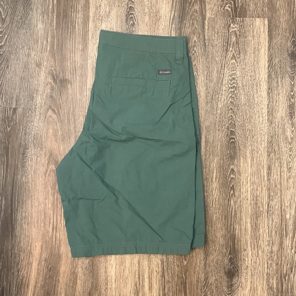 Columbia Men's Shorts - Gray, Green, Blue, Yellow, Navy, Rust